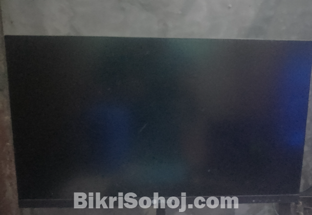 মনিটর, মাউস, কিবোর্ড, সাউন্ড বক্স সহ ডেক্সটপ কম্পিউটার